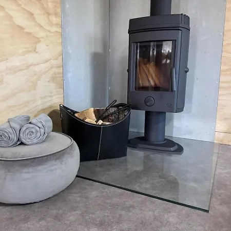 Sunset Hausbot ブラチスラヴァ