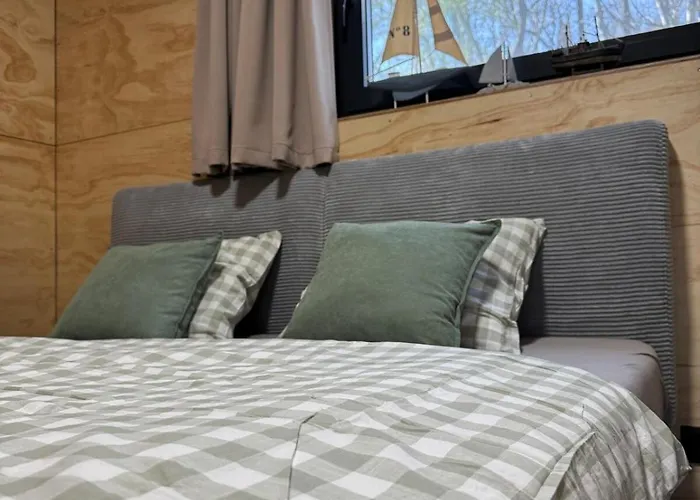 Sunset Hausbot Hotel en barco *