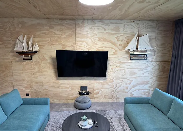 Sunset Hausbot Hotel en barco Bratislava