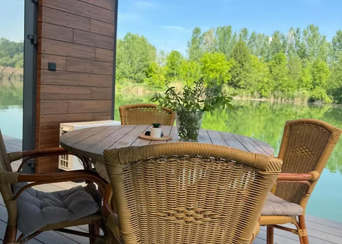 Hotel en barco Sunset Hausbot Bratislava